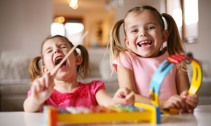 Kinder-haben-Spass-1-1-1-1.jpg Kinder-haben-Spass-1-1-1-1.jpg